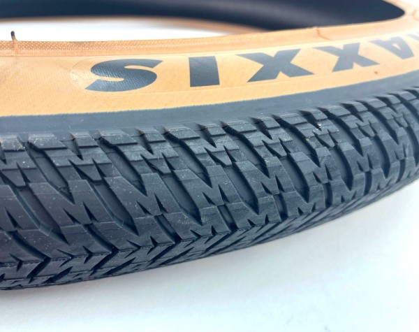 maxxis dth 26 x 2.3